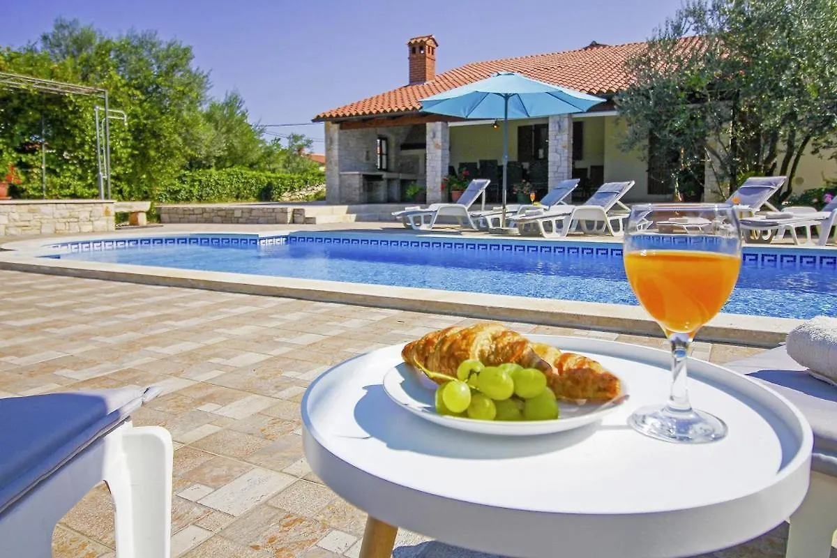 Villa Kavran 1187 Holiday home