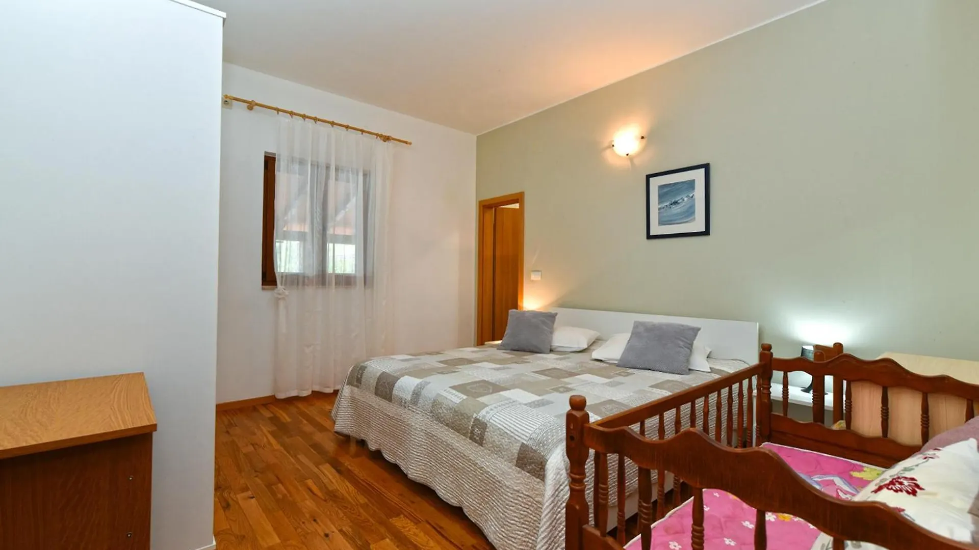Holiday home Villa Kavran 1187