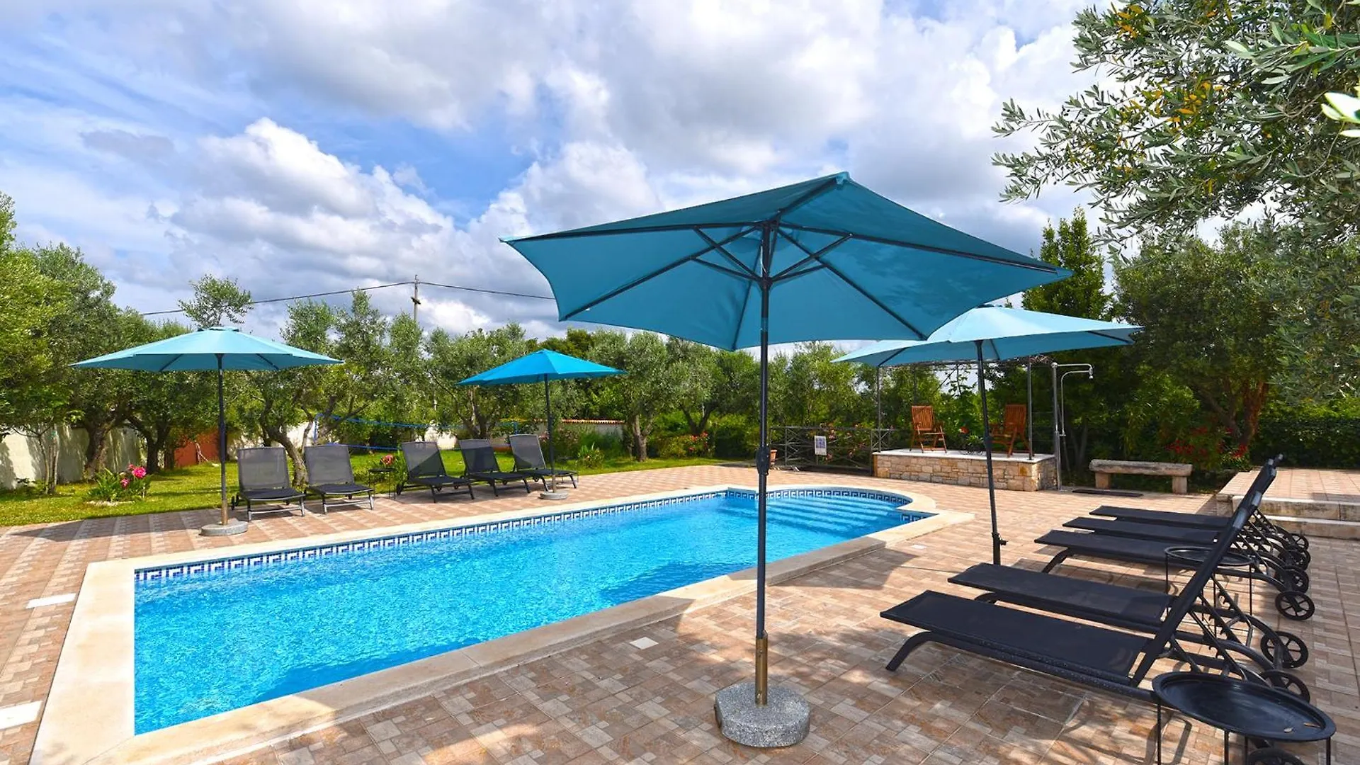 Holiday home Villa Kavran 1187
