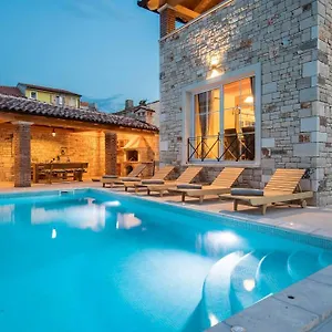  Villa Aurelia - 4 Sterne Mit Privatem Pool&meerblick